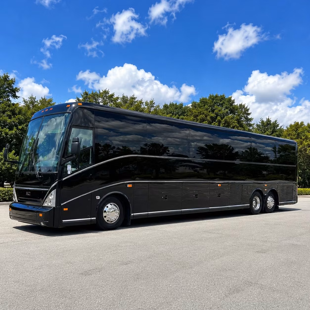 charter bus rentals for redding business conferences and convention shuttles
