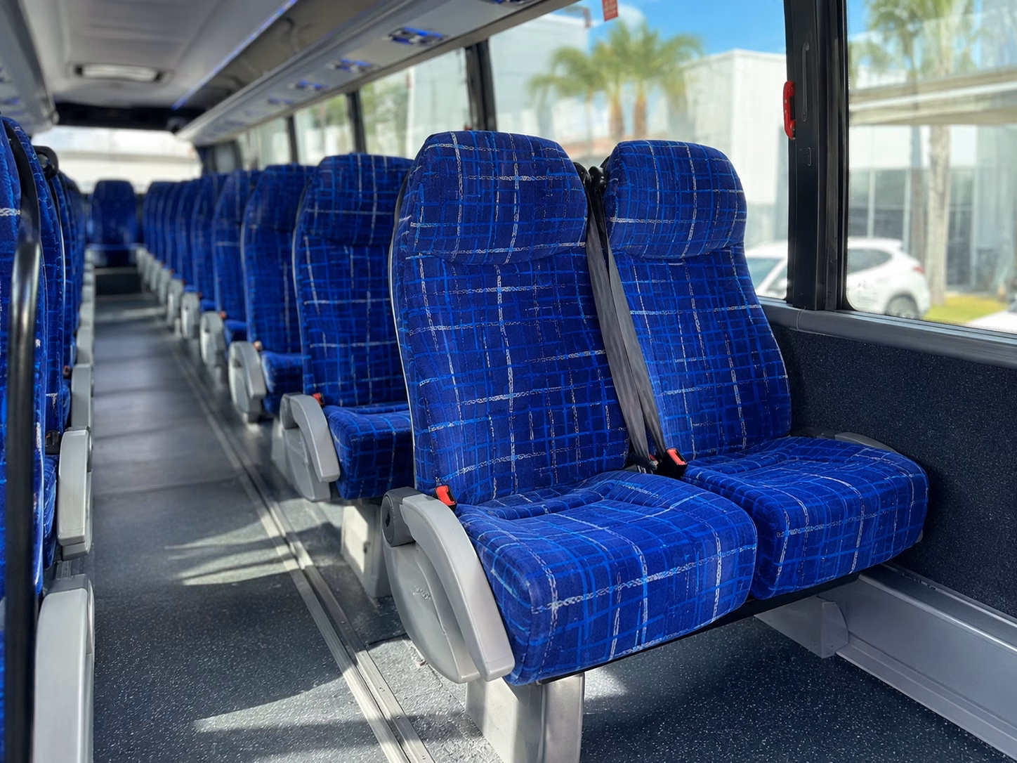 shuttle your wedding guests between redding venues without the parking nightmare